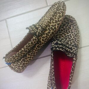 Rothy's Little Cat Driver